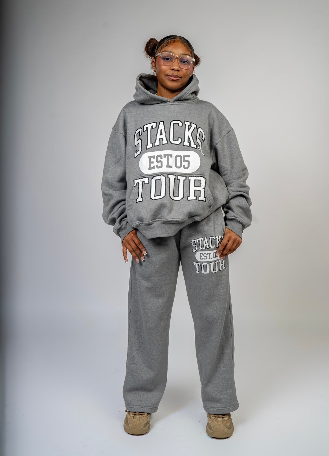 Grey and white set