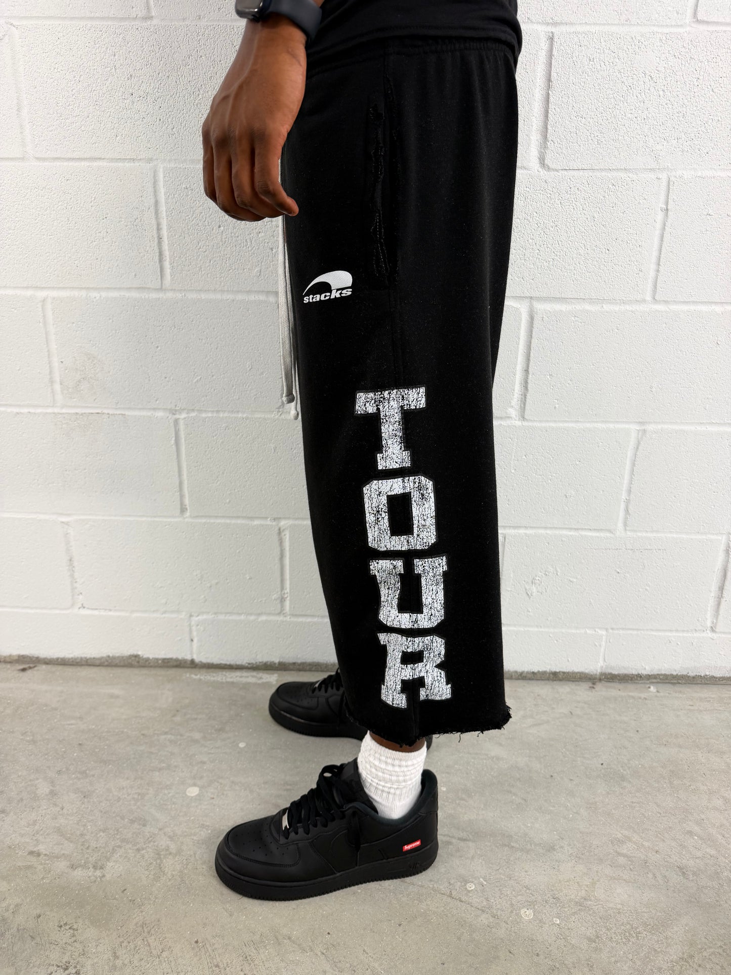 Black 3/4 Shorts